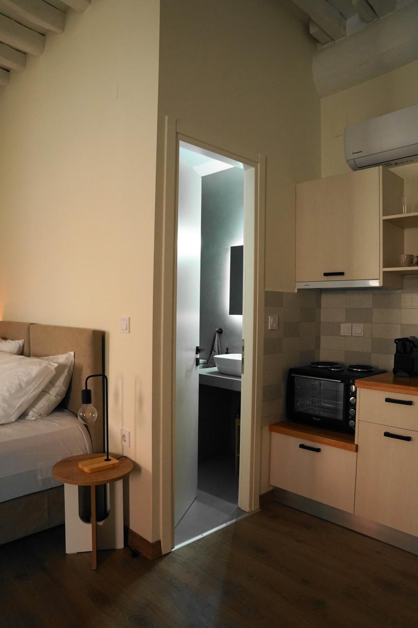 Aegean Gold Syros Suites Ermoupoli Ngoại thất bức ảnh