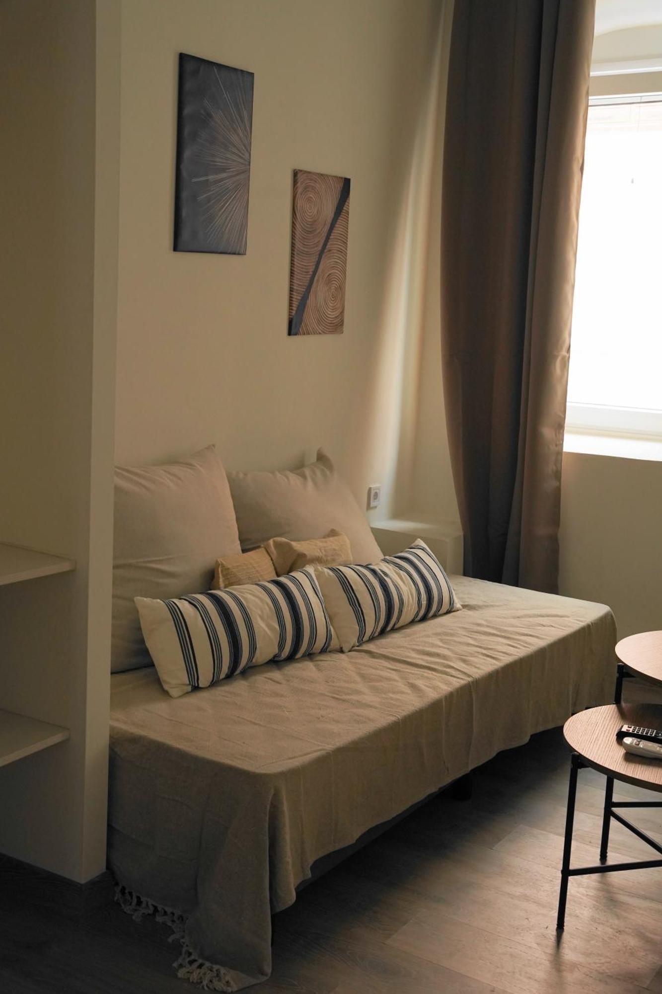 Aegean Gold Syros Suites Ermoupoli Ngoại thất bức ảnh
